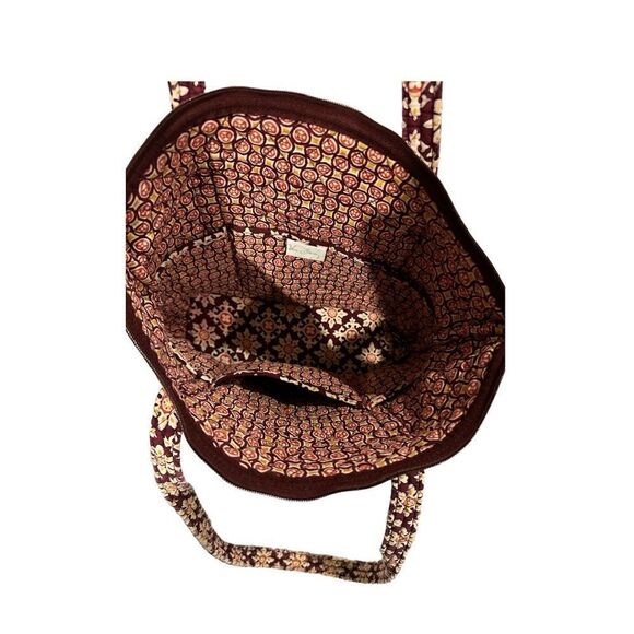 Vera Bradley Tote - Picture 2 of 5